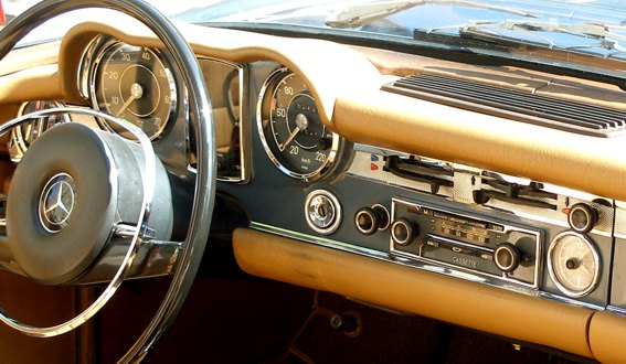 Becker Mexico Cassette Vollstereo im Mercedes SL